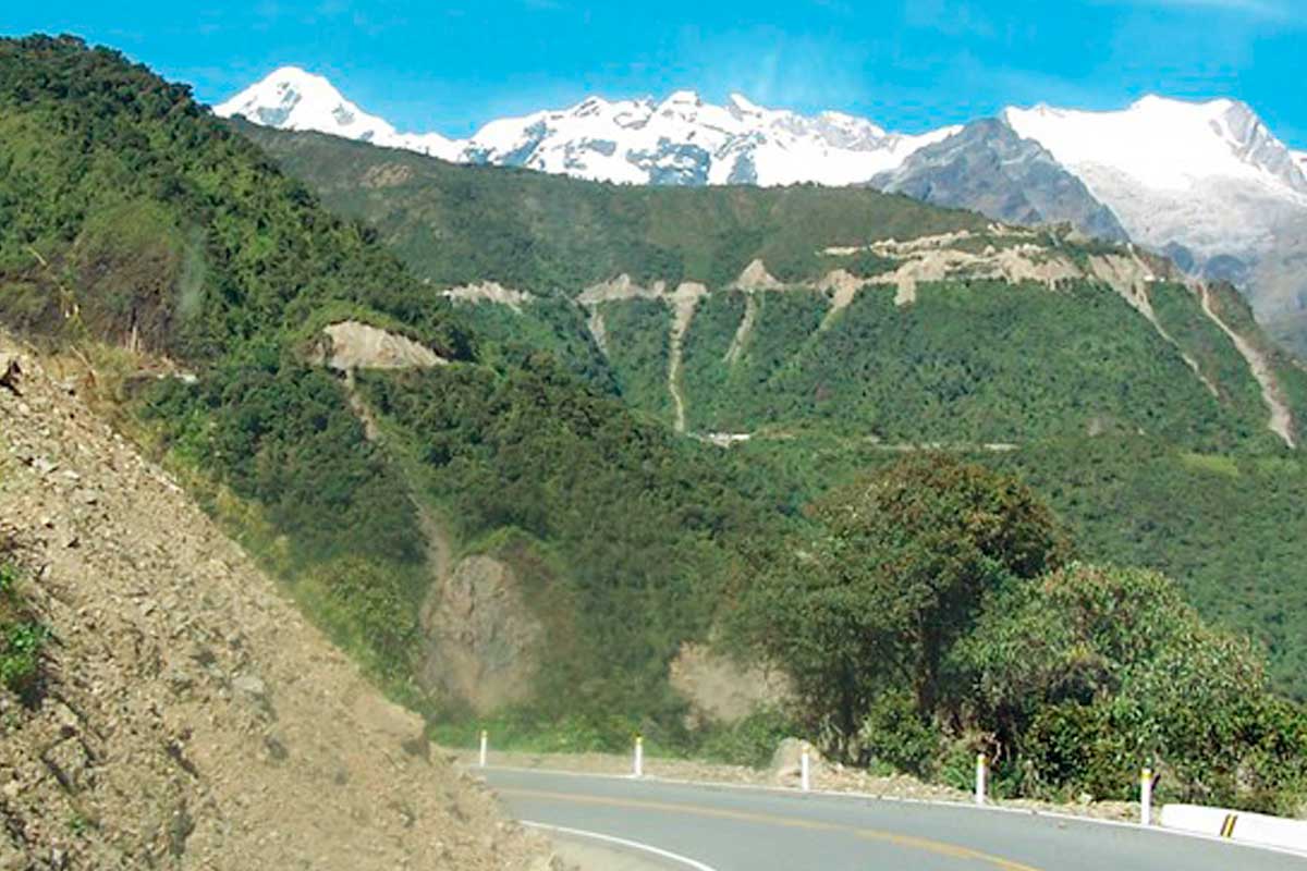 Machu Picchu By Car